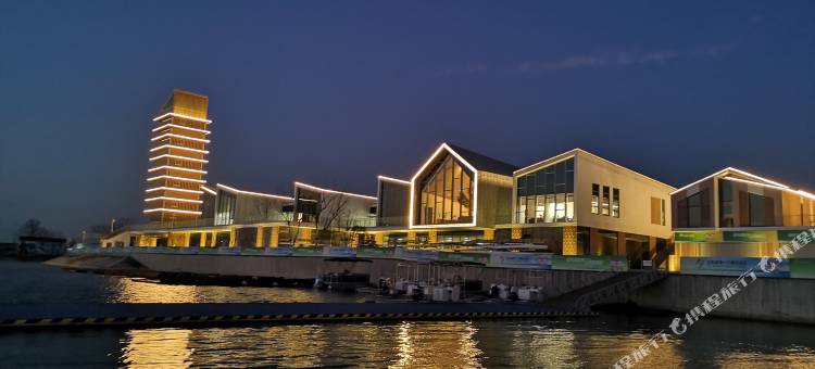 深潜星宿酒店(扬州东高铁站)图片