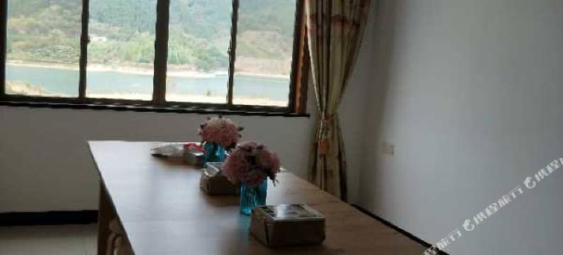 千岛湖水岛花海民宿图片