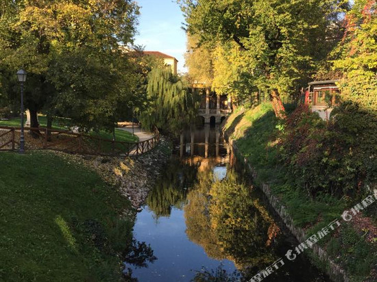 坎普玛泽欧酒店