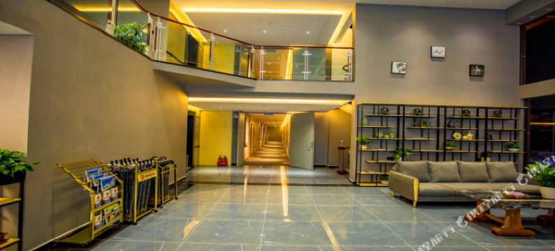 石屏巨鸿酒店图片