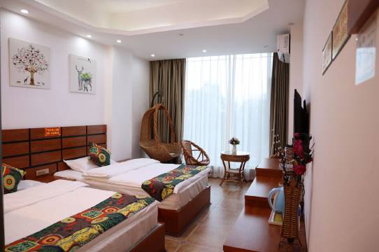 抚仙湖海潮客栈(孤山风景区店)