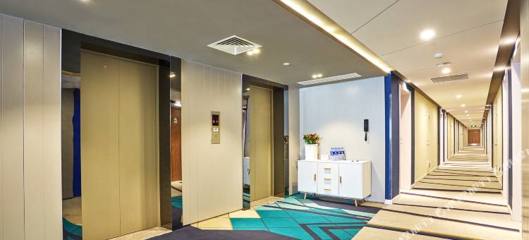 南京玄武湖智选假日酒店图片