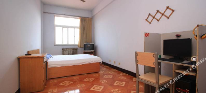 龙口群浩车站宾馆图片