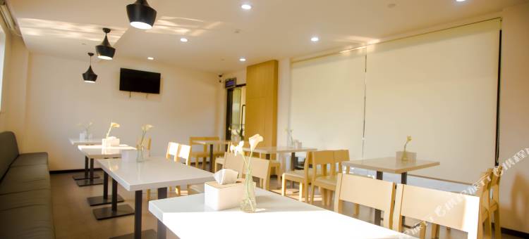 汉庭酒店(上海川沙新源路步行街店)图片