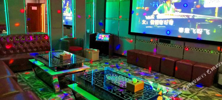 郁南皇家大酒店图片
