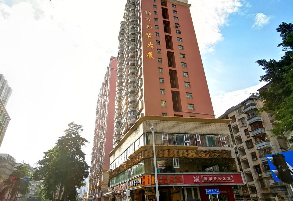 leizhen hotelHotel Overview
