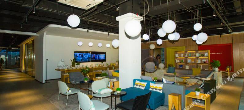 格兰电影公寓(青岛流亭综合商务区店)图片