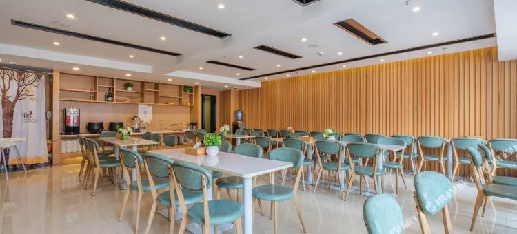 星呈酒店(贵阳花果园白宫艺术中心店)图片