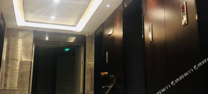 觅思屿酒店(拉萨火车站王府井店)图片