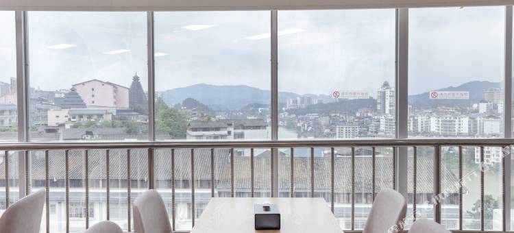 雅斯特酒店(柳州三江鼓楼鸟巢店)图片