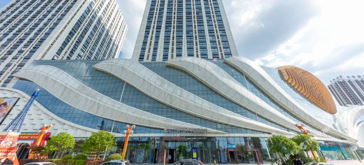 瑞尔·潮曼酒店(广元万达广场政务中心店)图片