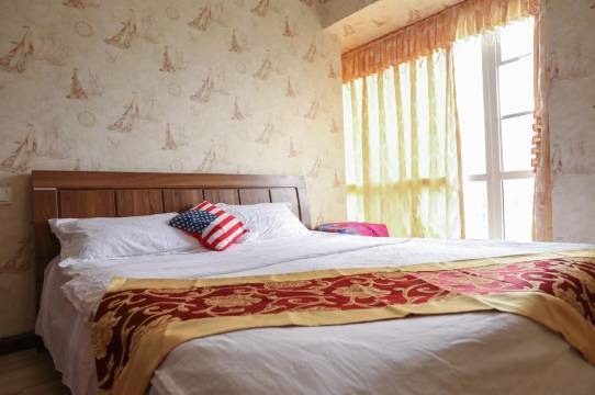 乐山同楼有两套房高铁旁悦悦民宿(2号店)