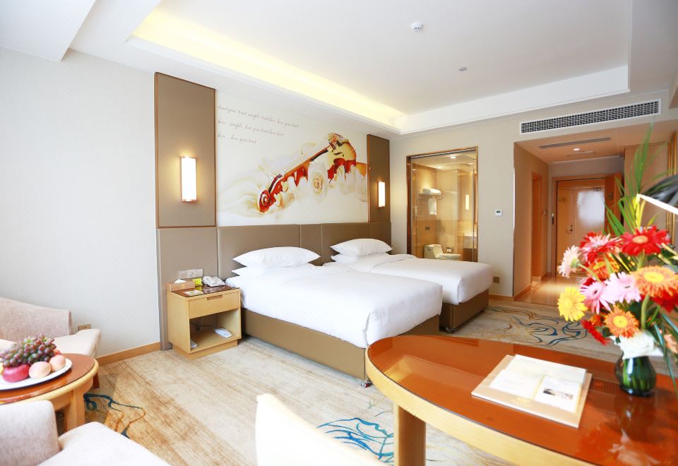 Vienna Hotel (Gongzhuling High-speed Railway Station)Hotel Overview