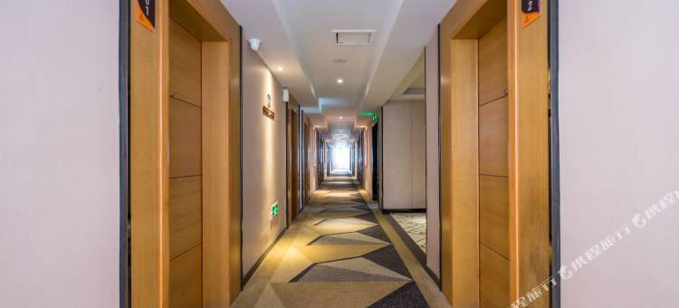 新西里酒店(北流步行街店)图片