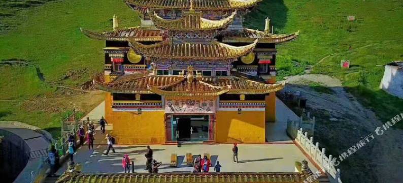 若尔盖黄河九曲水景湾山庄图片