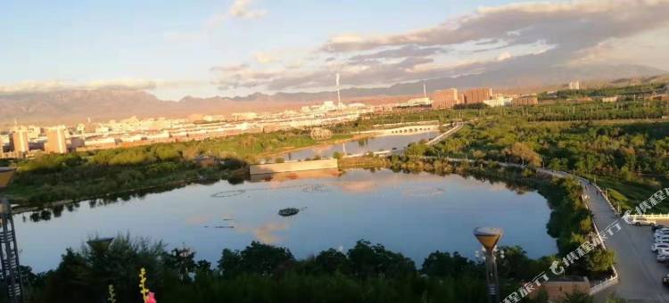 格林豪泰(阿拉善左旗新四中店)图片