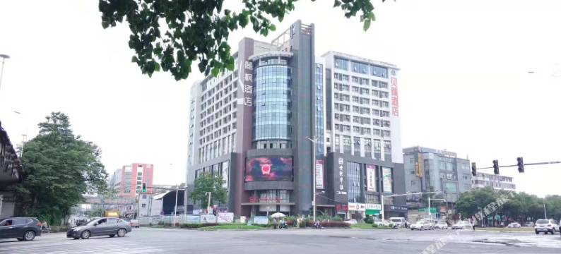 贝瑞轻奢酒店(南昌双港地铁站财经大学店)图片