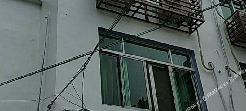 苍南滨海渔村海鲜楼图片