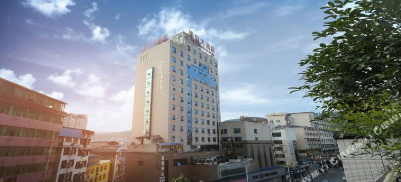 张家界半岛大酒店(后溶街美食街店)图片