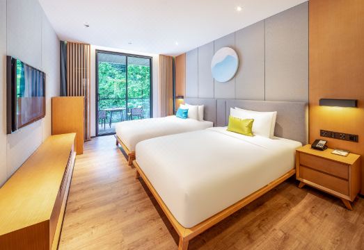 崇州云上·自然缘温泉度假酒店外景图