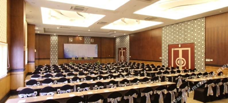 曼谷素万那普机场帕拉佐酒店(Grand Parazo Hotel Suvarnbhumi Airport)图片
