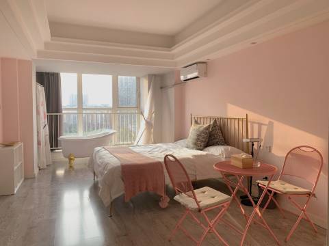 成都露兜兜的家公寓(悦来路分店)