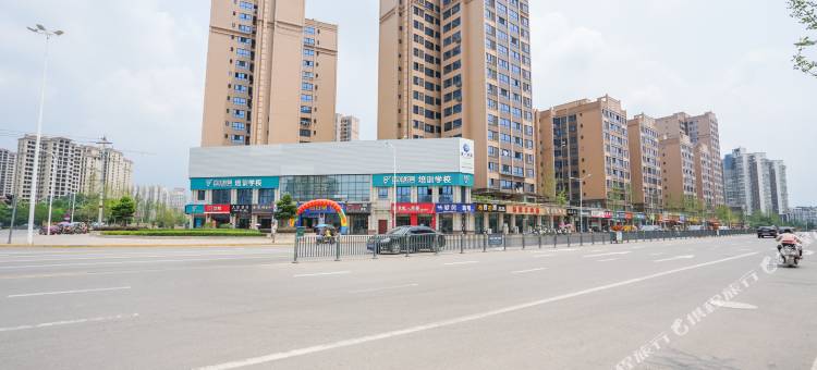 荣县梧之桐酒店图片