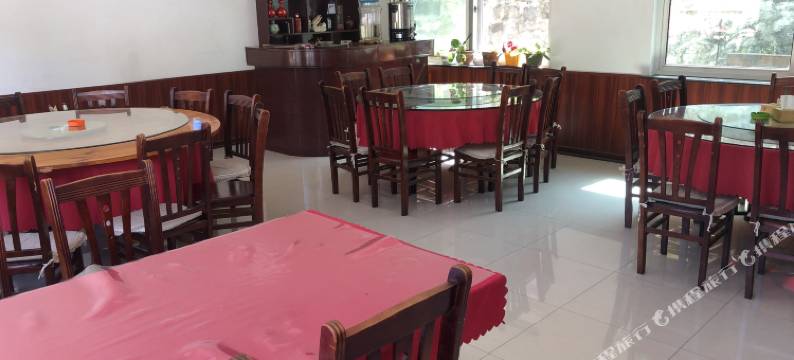 本溪县鸿福山庄图片