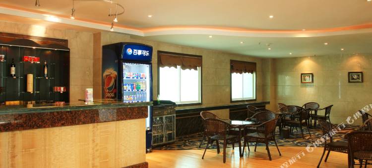平凉陇东明珠宾馆(甘肃医学院体育公园店)图片