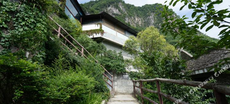 北川九皇山险山宾馆图片