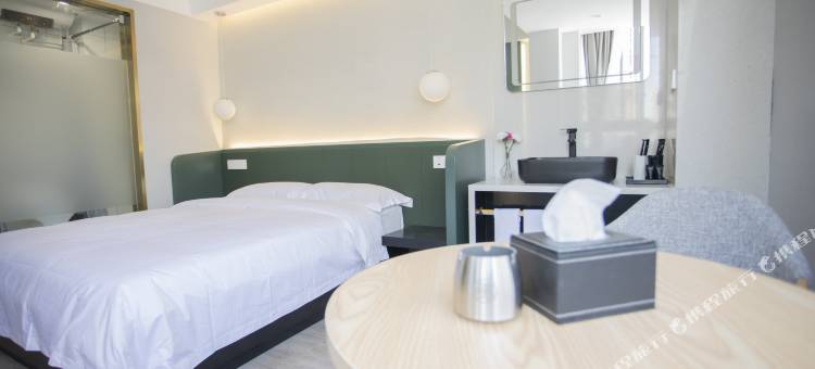 南京稳电竞酒店图片