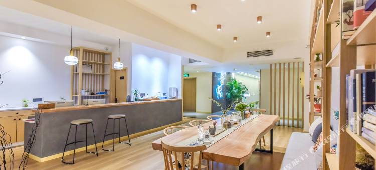 悦·居酒店(重庆北站北广场店)图片