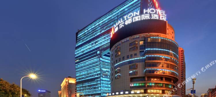 南宁曼尔顿国际酒店(会展中心金湖广场地铁站店)图片