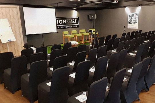 Gold Coast Pik Bahama Sea View Apartments Hotel Overview