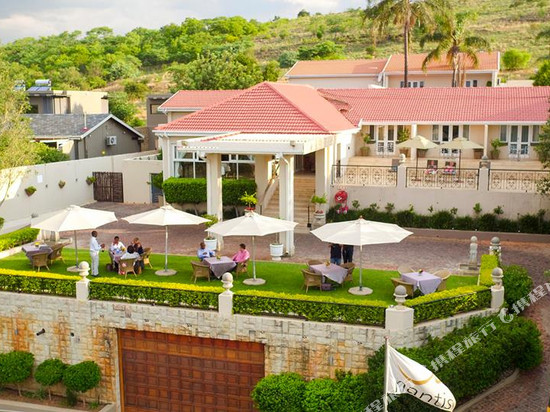 赫伯特贝克131精品酒店