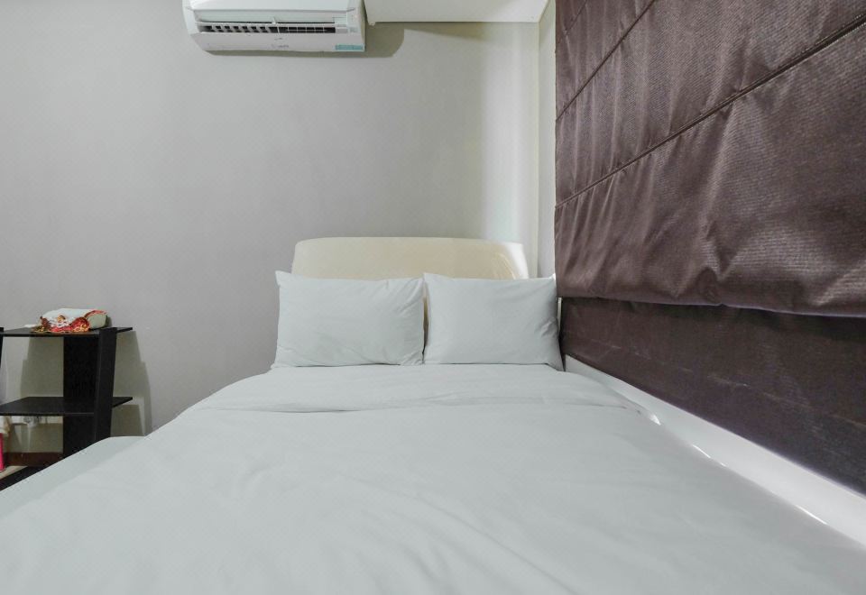 Homey 1Br Sea View Condominium at Green Bay Apartment by Travelio Hotel Overview