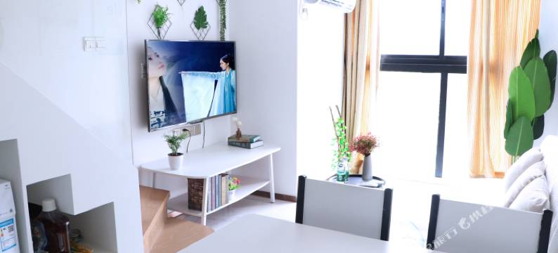 情怀公寓516(马蹄山三区三巷分店)图片