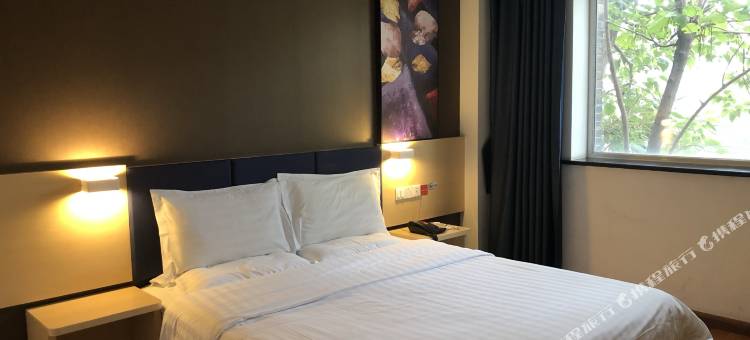 7天连锁酒店(天津火车站天津之眼店)图片