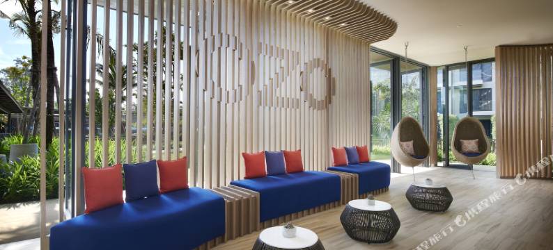 普吉岛遨舍度假酒店(OZO Phuket)图片