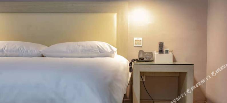 锐思特酒店(杭州萧山人民路地铁站店)图片