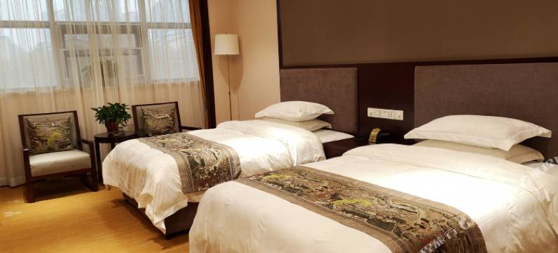 富唐酒店(西安大雁塔大唐芙蓉园店)图片