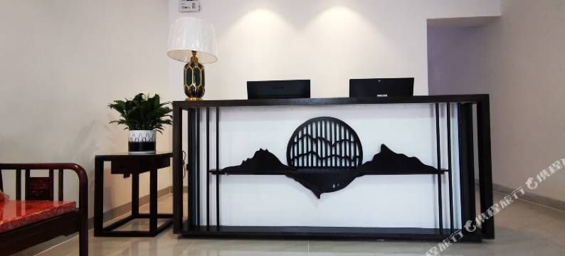 兴国雅致吉祥酒店(兴国翡翠广场店)图片