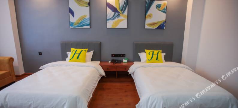 红海泊心精宿(安丘泰华城店)图片