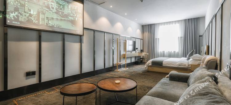 乐宿艺术酒店(乌鲁木齐万达广场店)图片