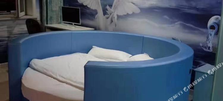 绥中致青春影视主题宾馆图片