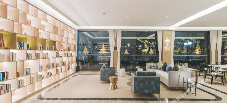 上海北外滩长阳路亚朵酒店图片