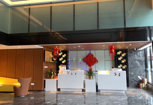 Chaoman Hotel (Suining Gymnasium Wanda Branch) Hotel Overview