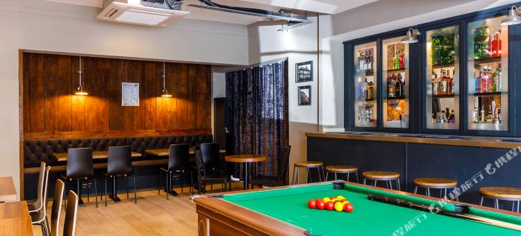 红宝石酒吧及酒店(OYO Ruby Pub & Hotel)图片