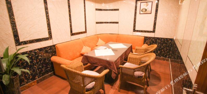 广飞影视主题酒店(阳江百利广场店)图片