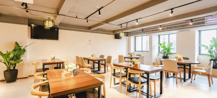 云孚里酒店(安岳柠都大道店)图片